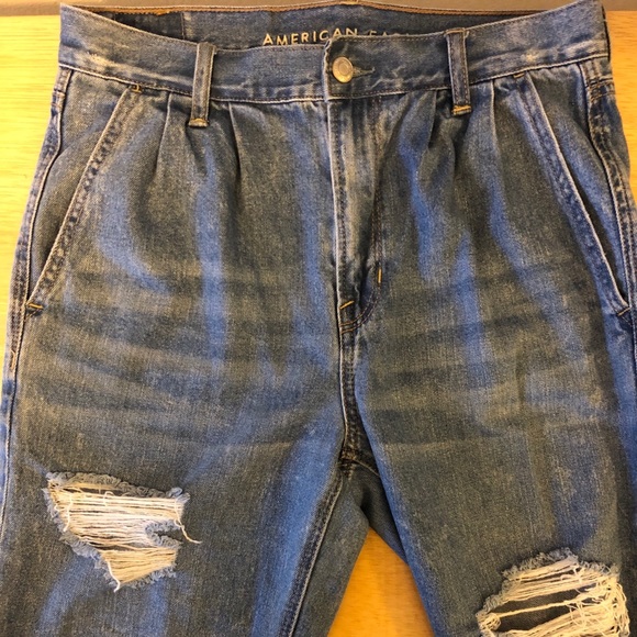 American Eagle Mom Jeans size 6 regular - Picture 2 of 4